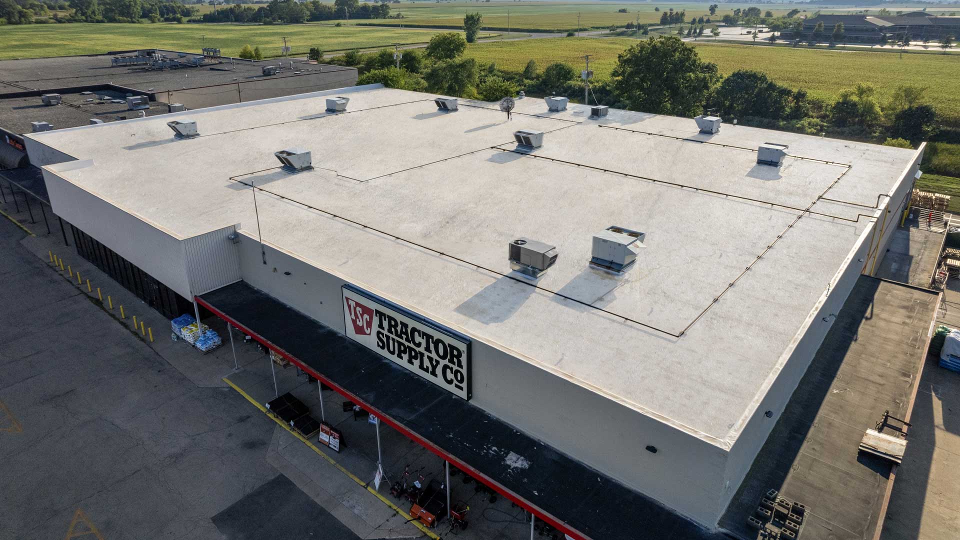 Commercial roofing job in SW Florida at Tractor Supply